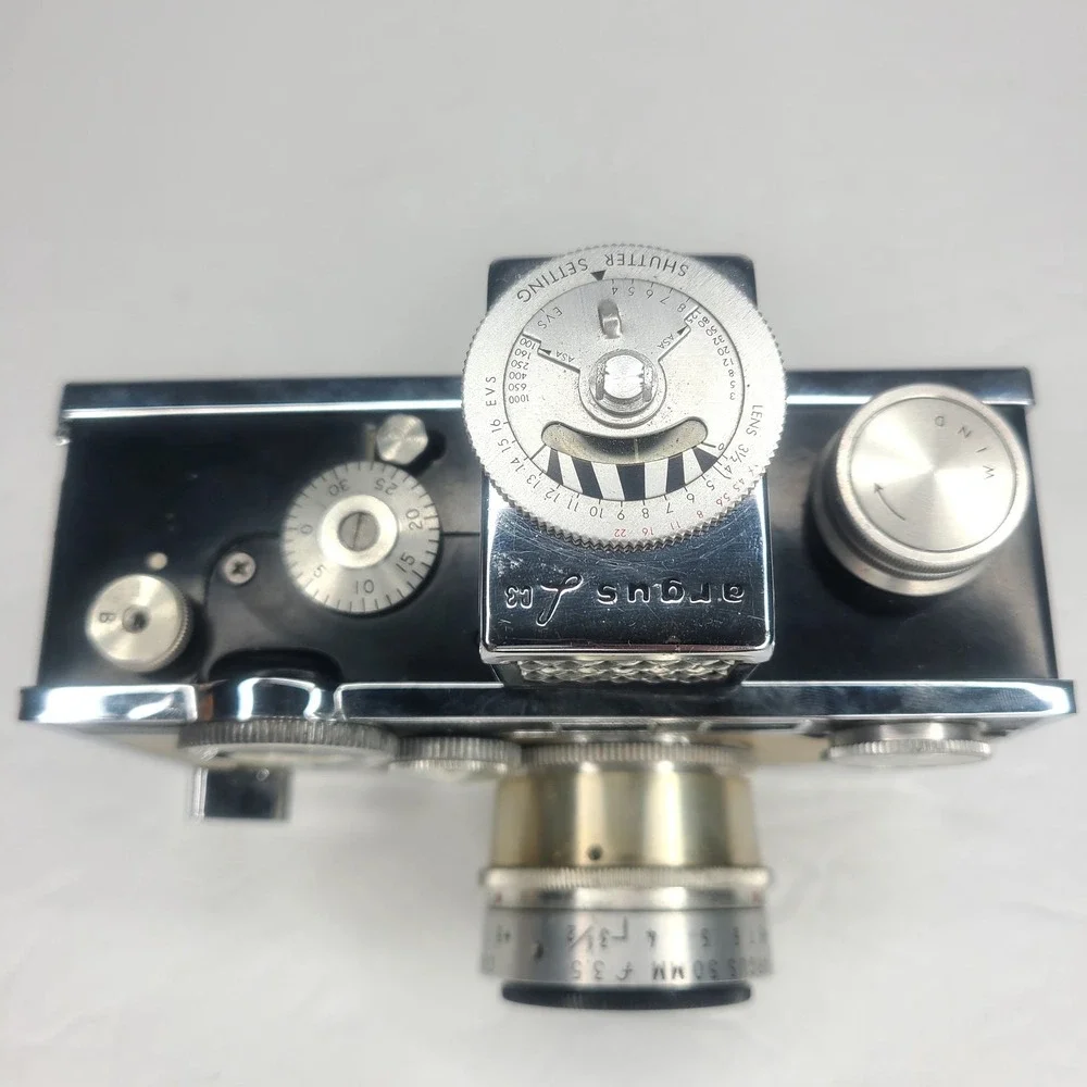 Argus‎ C3 35mm Camera 50mm F3.5 Lens TAN With Case Vintage Brick UNTESTED
